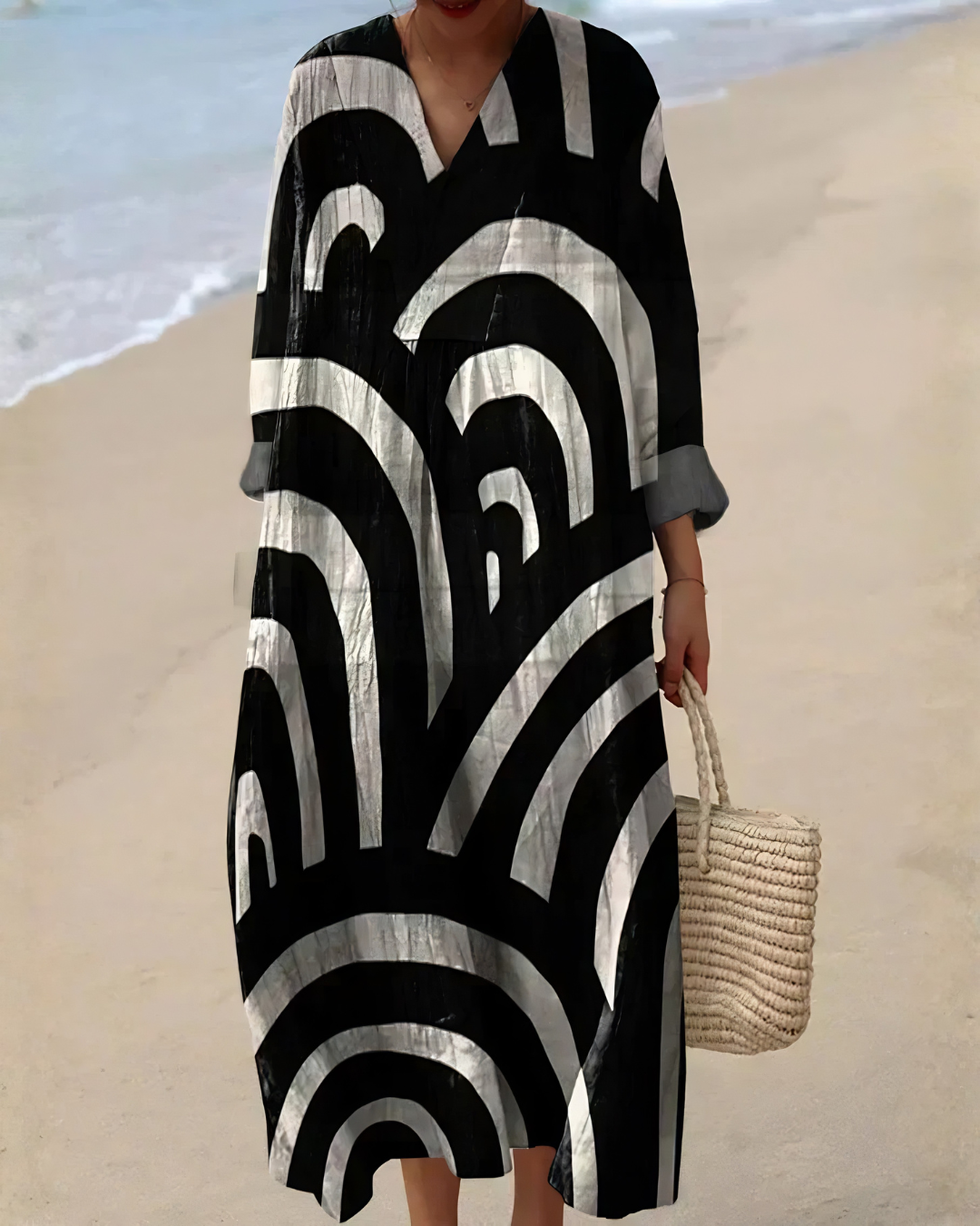 Sofía | Robe midi noire à imprimé abstrait moderne