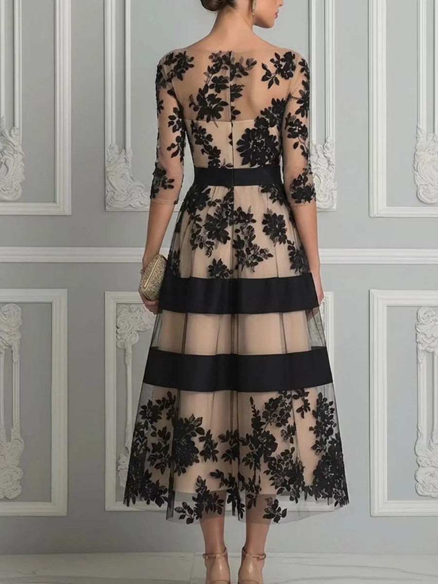 Rocío | Élégante robe midi en dentelle noire