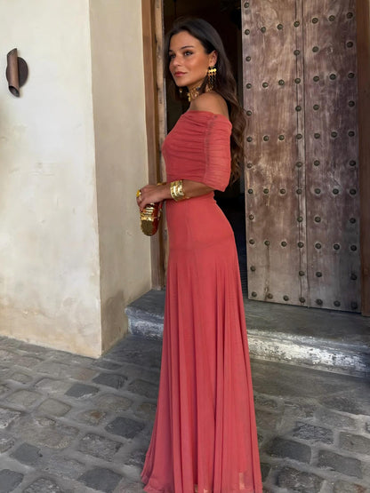 Alessia | Robe fluide à encolure Bardot