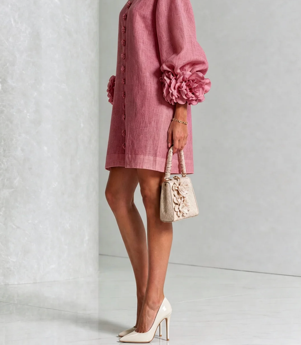 Rosali | Robe avec roses aux poignets