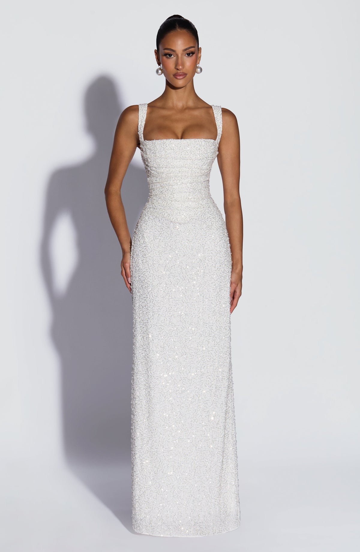 Nayara | Robe longue blanche avec ivoire brillant