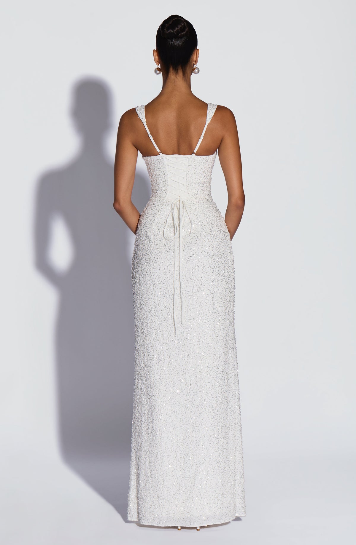 Nayara | Robe longue blanche avec ivoire brillant