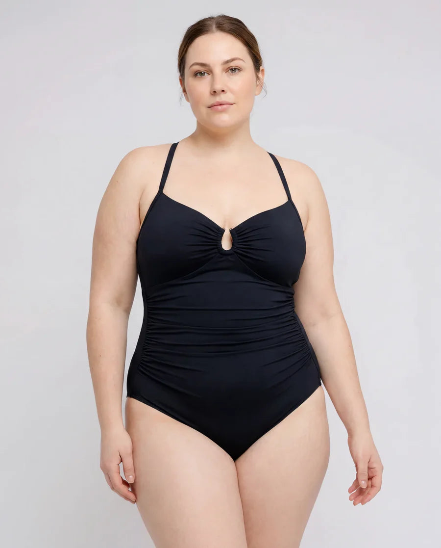 U-ring shaping swimsuit